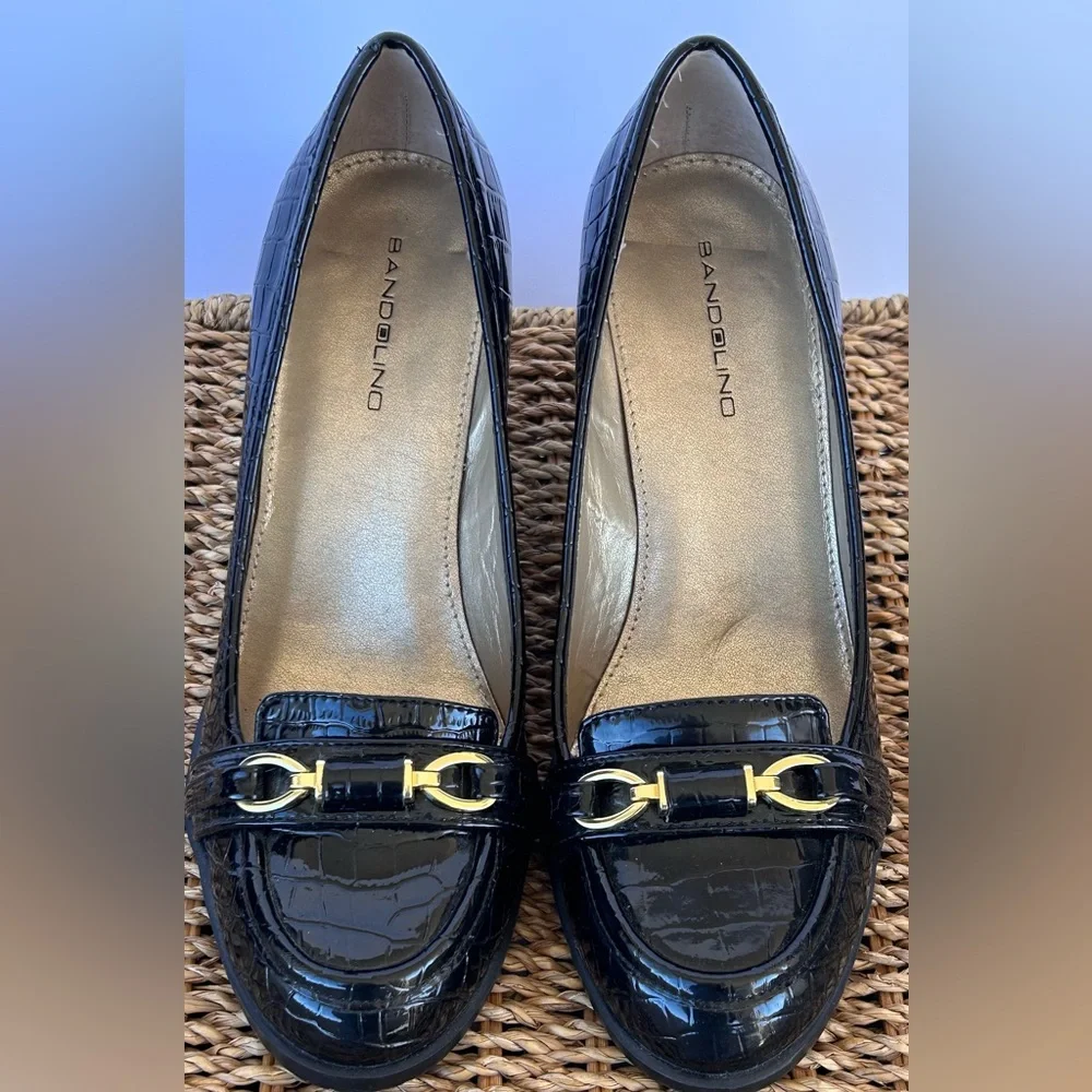 Bandolino Women’s Arguello High Heeled Loafer Croc Print Horsebit Detail Size 7M